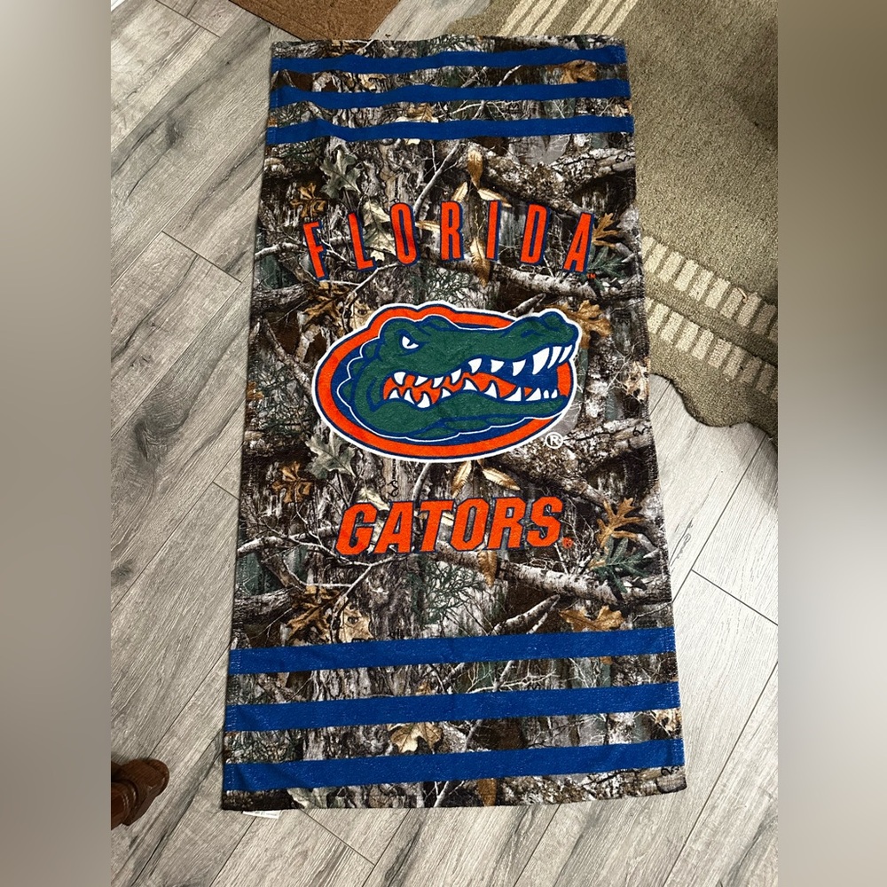 Real Tree Florida Gators Camouflage Towel